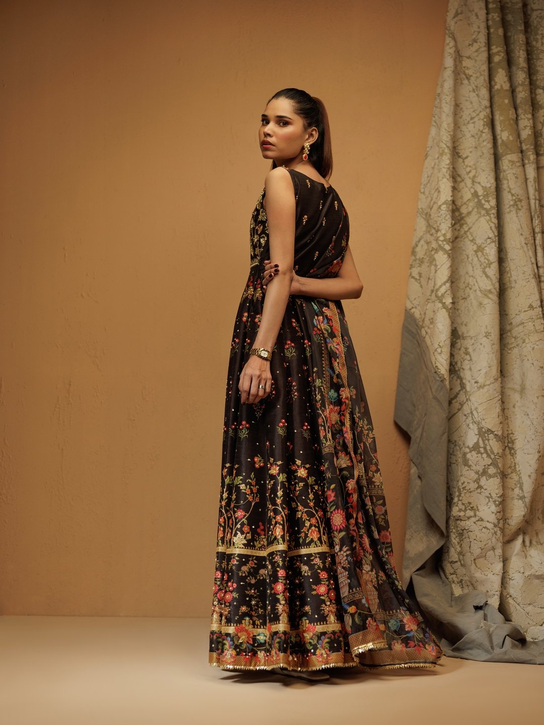 UB-027 -Black Frock
